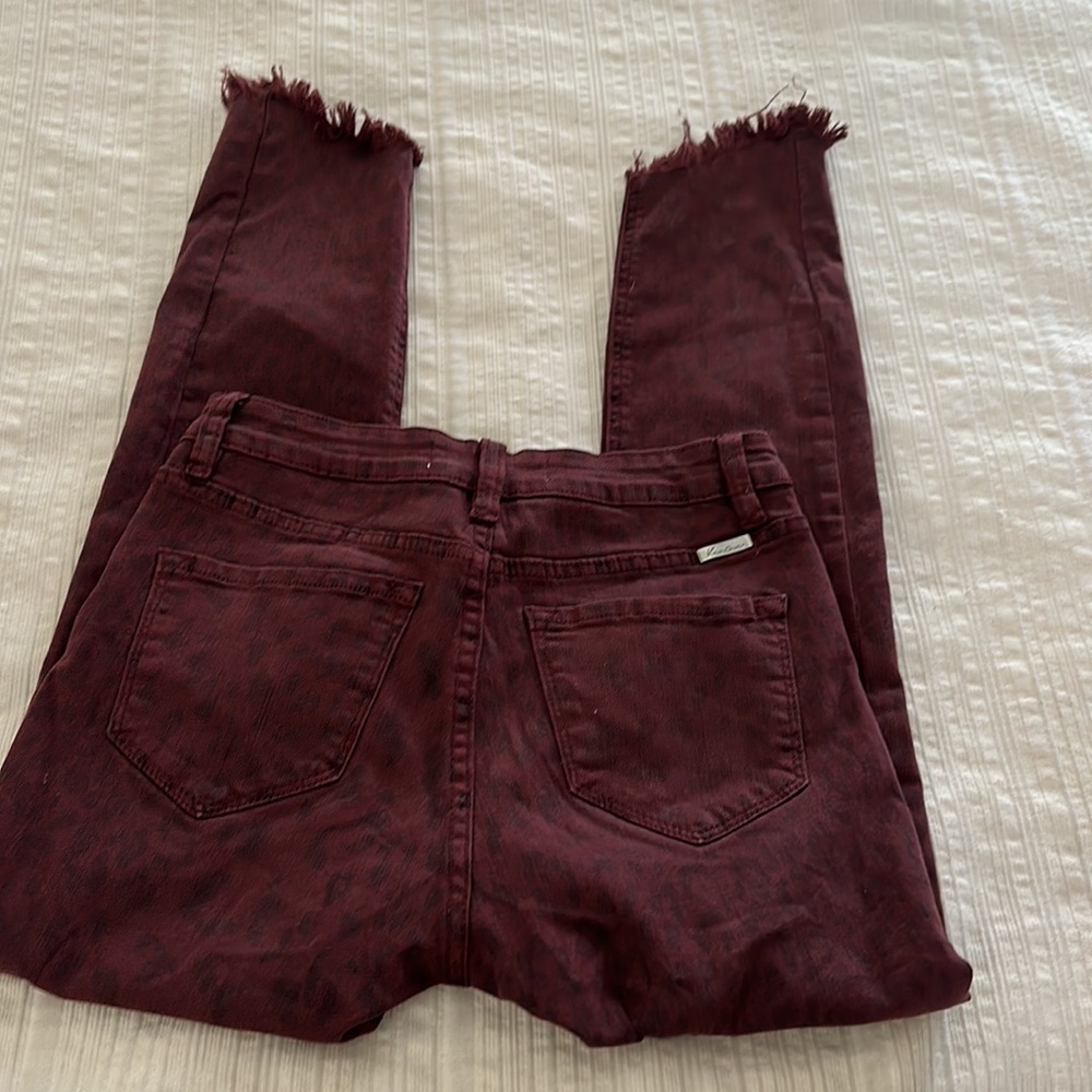 KanCan Maroon button fly crop jeans